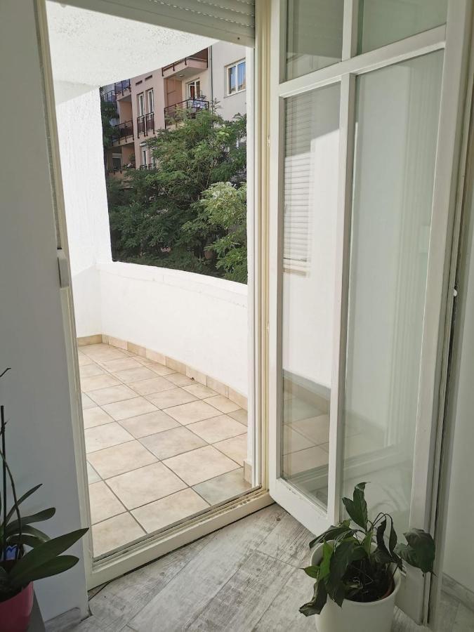 Bright, Spacious Apartment 3 Bedroom, Garage Budapest Kültér fotó
