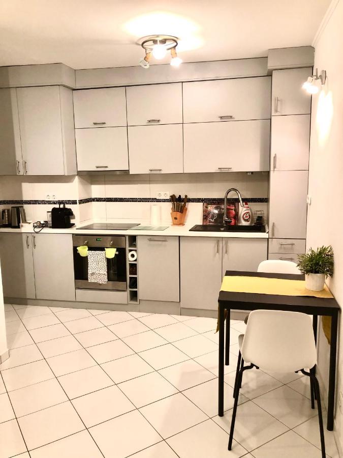 Bright, Spacious Apartment 3 Bedroom, Garage Budapest Kültér fotó